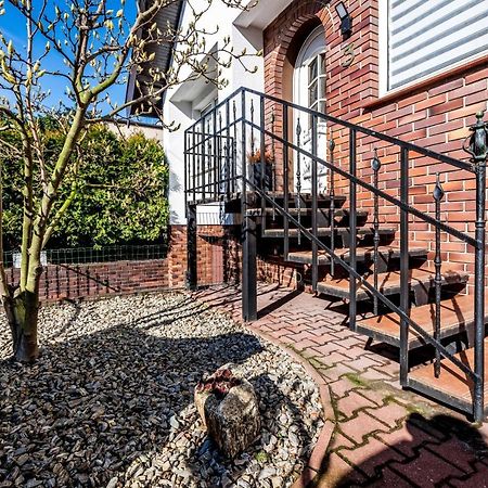 Villa House Poznan * Sauna * Dış mekan fotoğraf