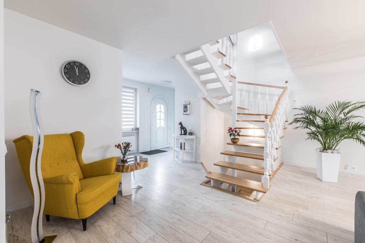 Villa House Poznan * Sauna * Dış mekan fotoğraf