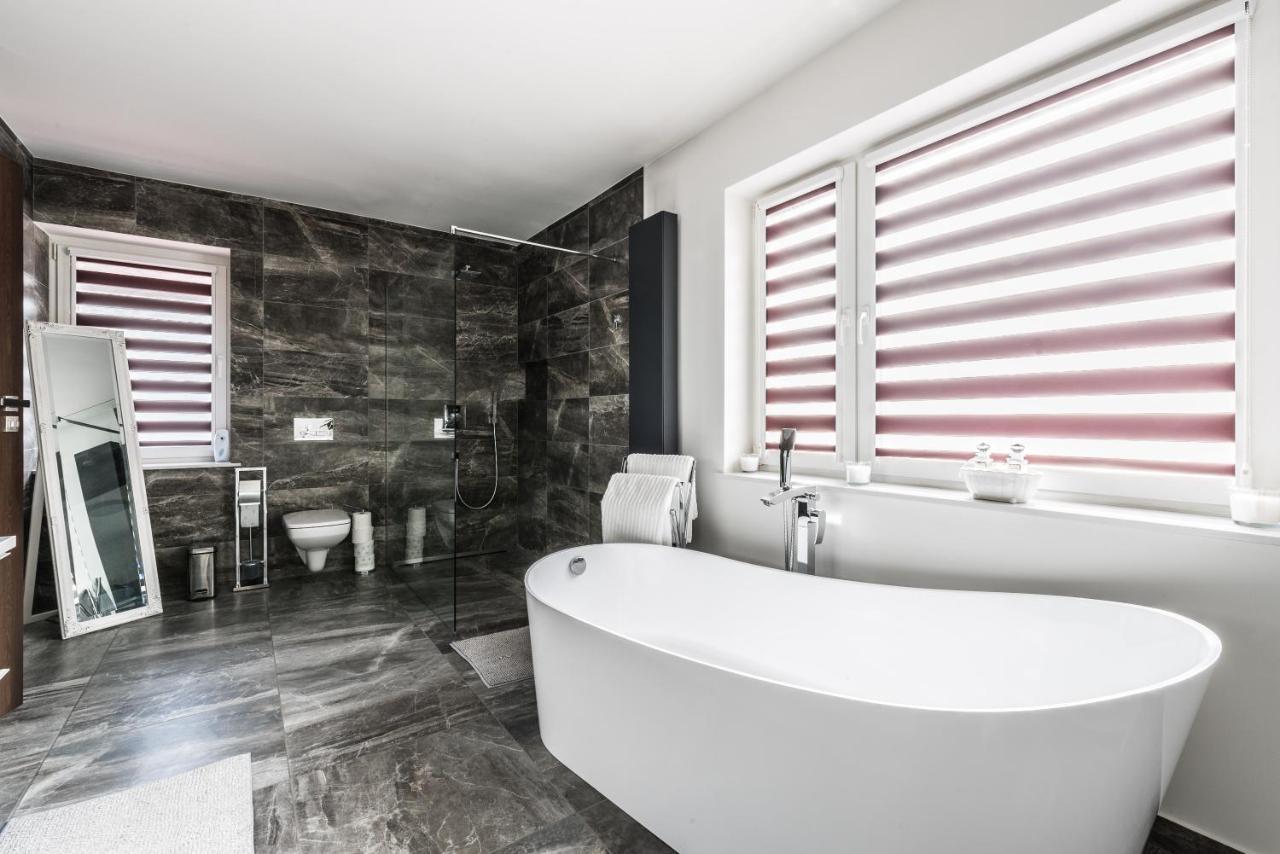 Villa House Poznan * Sauna * Dış mekan fotoğraf